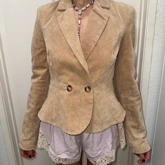 Zara Jackets & Blazers - Suede Double-Breasted Tan Women's Blazer Jacket Zara Leather Collection